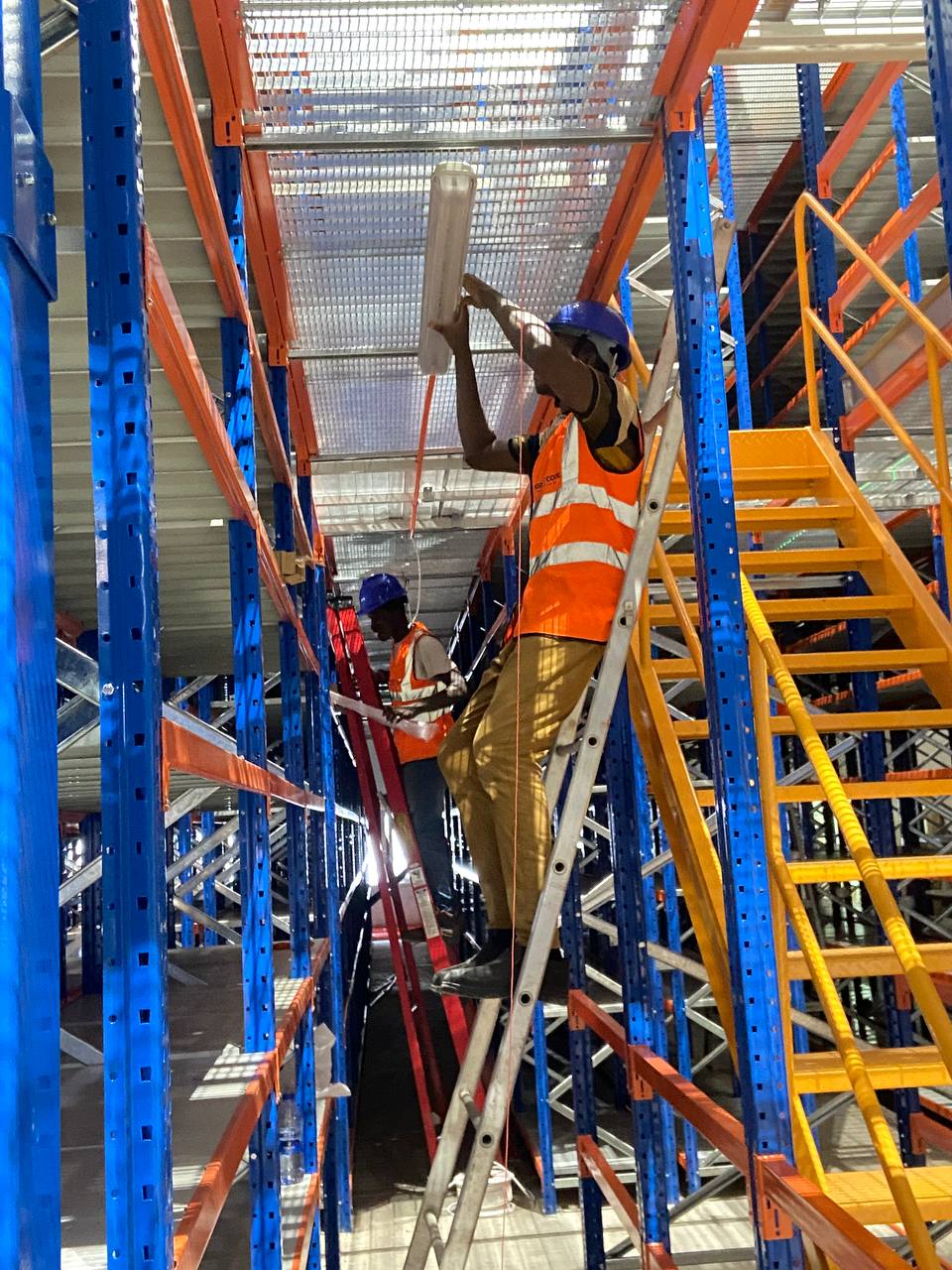 Warehouse lighting system installation detail